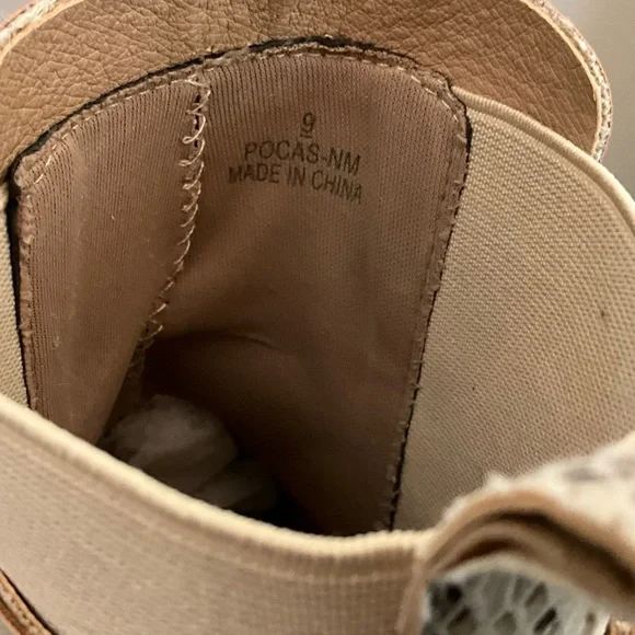 Nicole Miller New York Pocas Lug Sole Chelsea Bootie - Picture 8 of 8